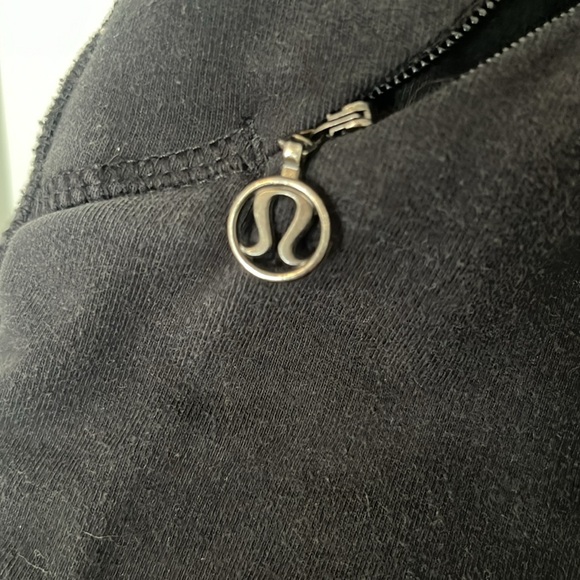 ๐ Lululemon Cowl neck sweater - Picture 4 of 5